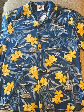 US Navy Blue Hawaiian Button-Up Shirt with Yellow Floral Print